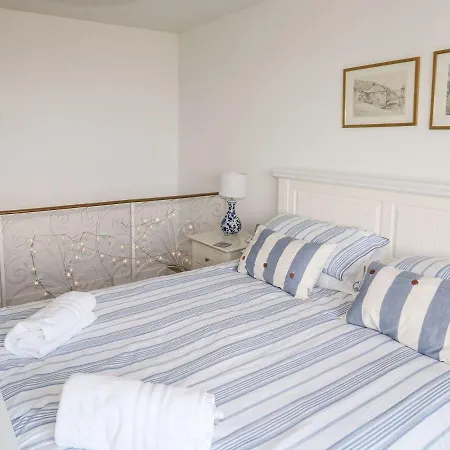 Holiday home Waverley *